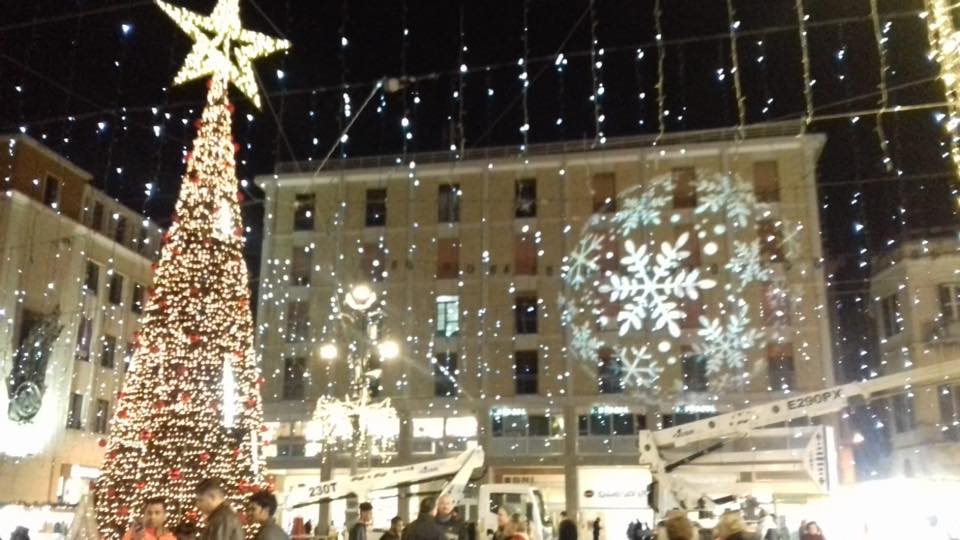 Mercatini Di Natale Lecce.Natale Che Spettacolo