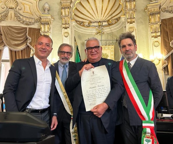 Conferita stamattina la cittadinanza onoraria a Pantaleo Corvino Conferita la cittadinanza onoraria a Pantaleo Corvino