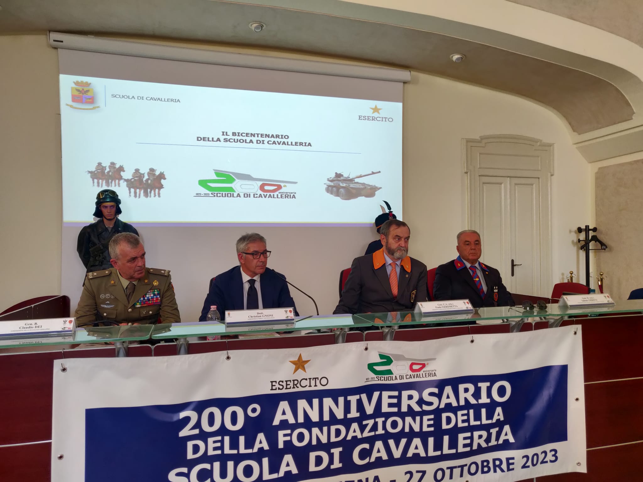 Al via il raduno ANAC - ANCI e bicentenario della Scuola di Cavalleria scuola di cavalleria