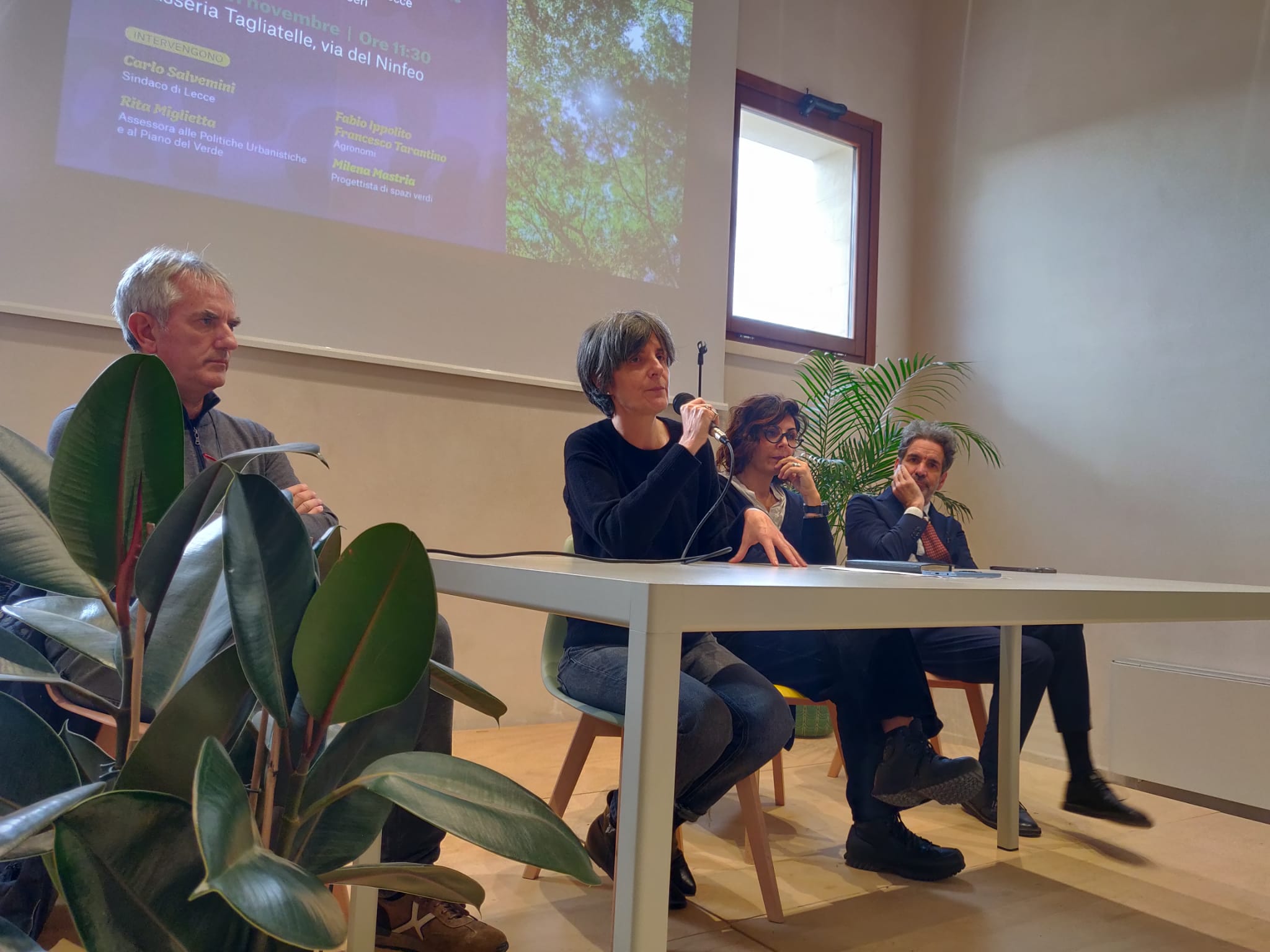 Conferenza stampa giornata dell'albero