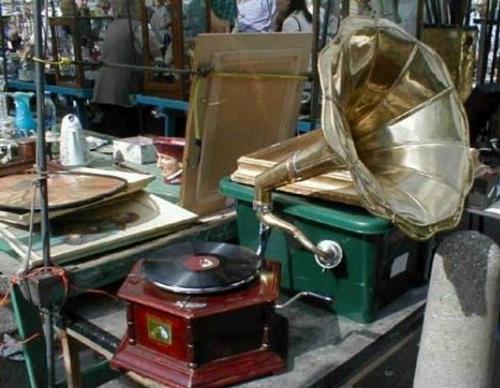 mercatino antiquariato