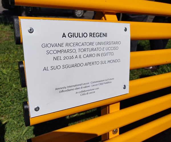 panchina Regeni