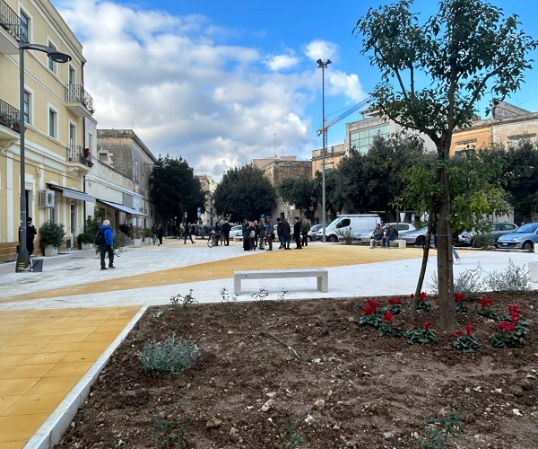Inaugurata Piazzetta Congedo nel quartiere San Lazzaro piazzetta congedo