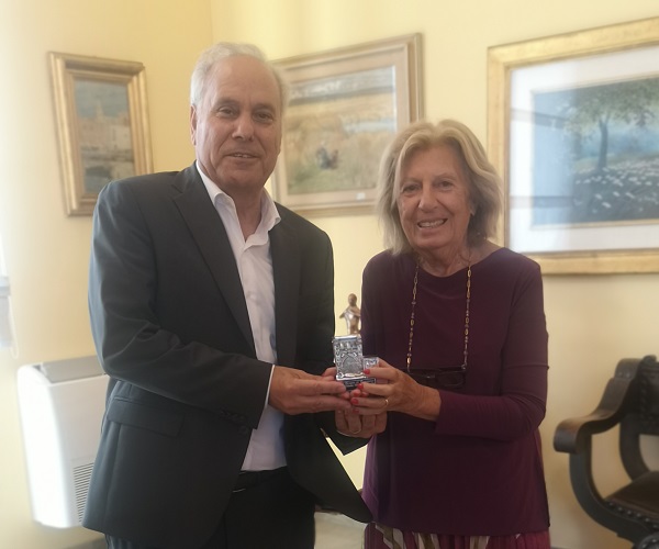 Presidente Vadrucci con Sindaco Poli Bortone in CCIAA Lecce 2