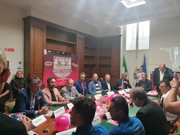 Aspettando il Giro d'Italia, presentate le iniziative "Trofeo Leo constructions" e "Ciclopasseggiata in rosa" Primo Trofeo Leo constructions