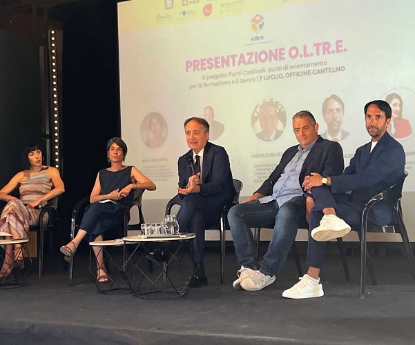 Presentato il progetto "O.L.TR.E. - Orientamento Lavoro Training Empowerment”, per il quale il Comune di Lecce ha ottenuto un finanziamento di 91 mila euro Progetto OLTRE