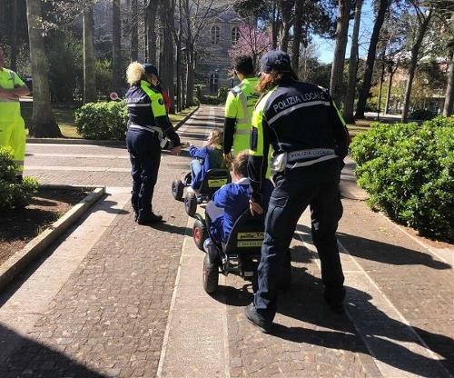 SICURI SULLA STRADA