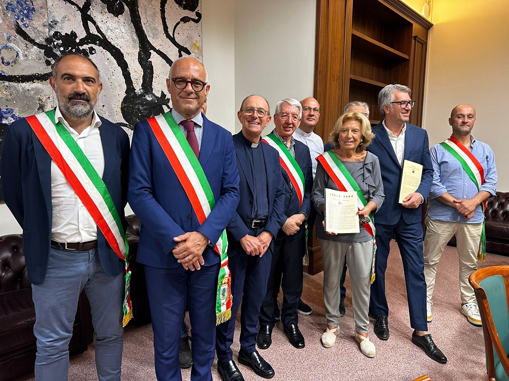 Lecce aderisce all’Associazione delle Città Oronziane Sindaci