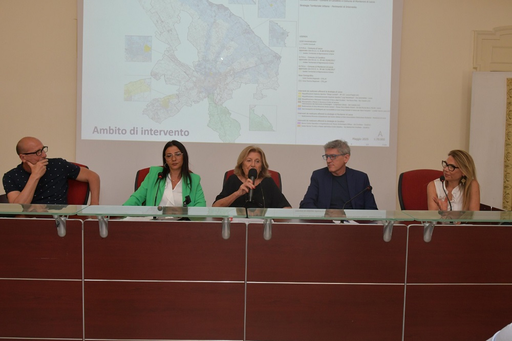 Conferenza stampa rigenerazione urbana